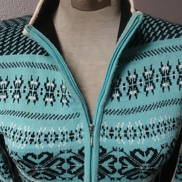 Vintage Woman's Obermeyer zip-up Winter Sweater - Picture 2 of 8